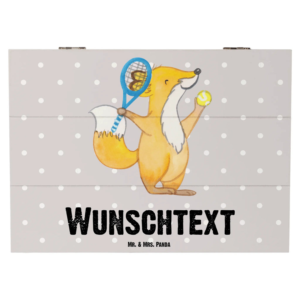 Personalizowane drewniane pudełko lis grać w tenisa Geschenkbox Personalisiert, Schatzkiste mit Namen, Erinnerungsbox mit Namen, Holzkiste mit Namen, Holzkiste Personalisiert, Schatulle mit Namen, Erinnerungskiste Personalisiert, Dekokiste Personalisiert, Truhe mit Namen, Schatzkiste Personalisiert, Truhe Personalisiert, Erinnerungsbox Personalisiert, GEschenkdose Personalisiert, Kiste Personalisiert, Schatulle Personalisiert, Aufbewahrungsbox mit Namen, mit Namen, Dekokiste mit Namen, Kiste mit Namen, Aufbewahrungsbox Personalisiert, Geschenk, Schenken, Sport, Sportart, Hobby, Danke, Dankeschön, Auszeichnung, Gewinn, Sportler, Tennisclub, Tennisverein, Tennis Turnier, Ballsportart, Tennis spielen