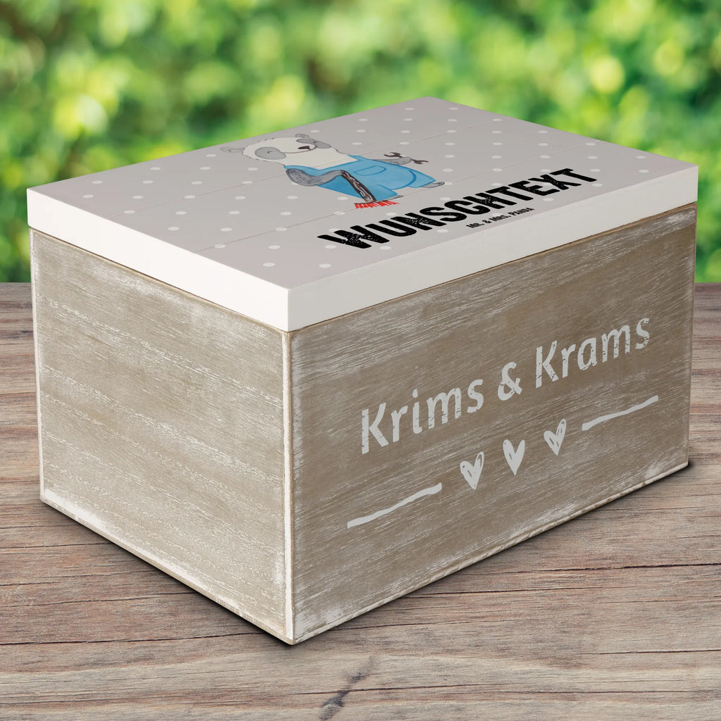 Personalised wooden chest janitor heart GEschenkdose Personalisiert, Truhe Personalisiert, Dekokiste mit Namen, Geschenkbox Personalisiert, Kiste mit Namen, Erinnerungsbox Personalisiert, Holzkiste mit Namen, mit Namen, Erinnerungsbox mit Namen, Schatulle Personalisiert, Aufbewahrungsbox mit Namen, Aufbewahrungsbox Personalisiert, Truhe mit Namen, Kiste Personalisiert, Schatzkiste mit Namen, Holzkiste Personalisiert, Dekokiste Personalisiert, Erinnerungskiste Personalisiert, Schatzkiste Personalisiert, Schatulle mit Namen, Kollege, Beruf, Jubiläum, Kollegin, Schenken, Abschied, Arbeitskollege, Danke, Mitarbeiter, Dankeschön, Geschenk, Ausbildung, Firma, Rente, Concierge, Facility Manager, Hausmeister, Hausverwalter