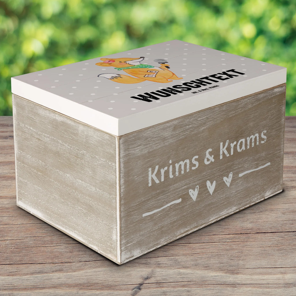 Personalizowane drewniane pudełko Dziennikarka serce Erinnerungsbox mit Namen, Truhe mit Namen, Aufbewahrungsbox mit Namen, GEschenkdose Personalisiert, Holzkiste mit Namen, Truhe Personalisiert, Geschenkbox Personalisiert, mit Namen, Dekokiste Personalisiert, Schatulle Personalisiert, Kiste mit Namen, Holzkiste Personalisiert, Schatulle mit Namen, Aufbewahrungsbox Personalisiert, Kiste Personalisiert, Dekokiste mit Namen, Schatzkiste Personalisiert, Schatzkiste mit Namen, Erinnerungskiste Personalisiert, Erinnerungsbox Personalisiert, Beruf, Firma, Schenken, Mitarbeiter, Arbeitskollege, Danke, Kollegin, Geschenk, Kollege, Rente, Jubiläum, Abschied, Dankeschön, Ausbildung, Pressebüro, Journalistin, Studium, Redakteurin, Reporterin