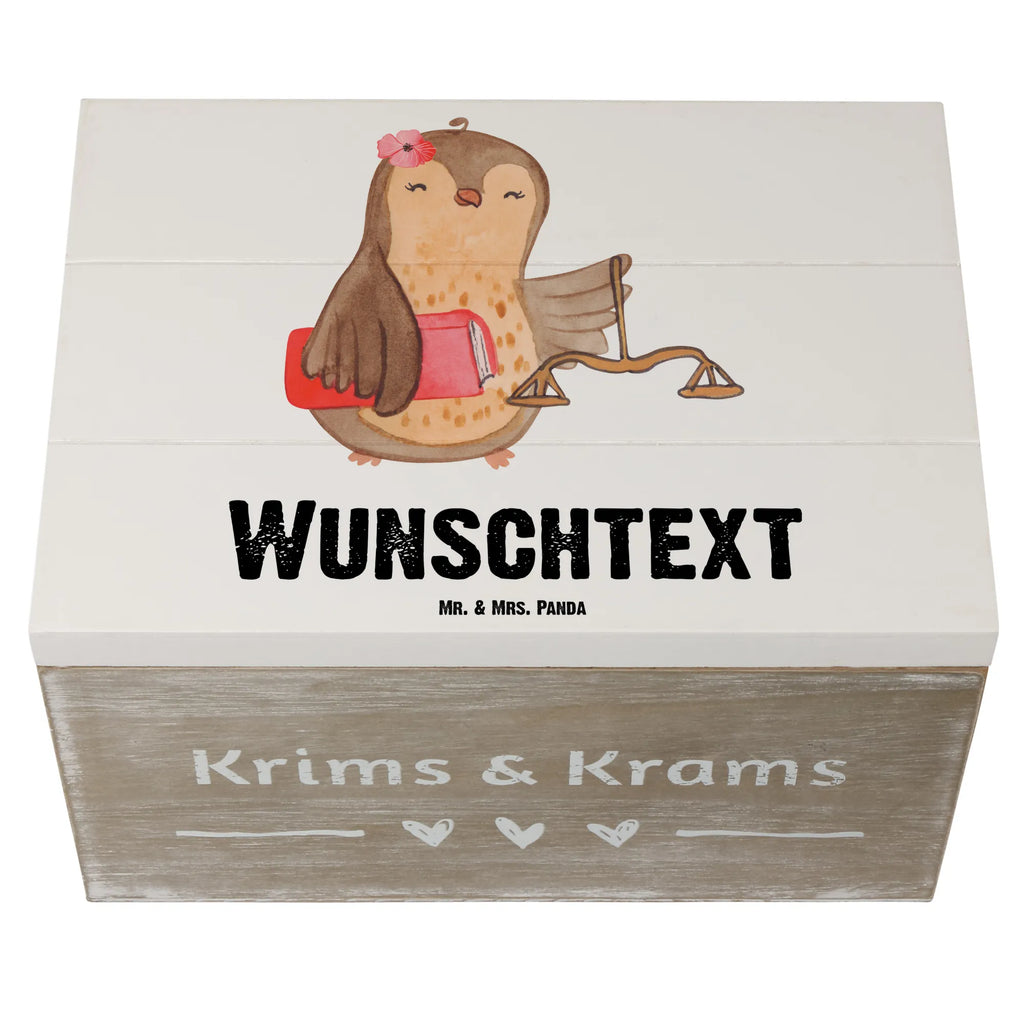 Personalisierte Holzkiste Juristin mit Herz Erinnerungskiste Personalisiert, Dekokiste Personalisiert, Erinnerungskiste, GEschenkdose personalisiert, Dekokiste mit Namen, Truhe mit Namen, Schatzkiste Personalisiert, Schatulle mit Namen, Schatulle Personalisiert, Geschenkbox personalisiert, Aufbewahrungsbox mit Namen, Aufbewahrungsbox Personalisiert, Erinnerungsbox Personalisiert, Erinnerungsbox mit Namen, Holzkiste Personalisiert, Schatzkiste mit Namen, Kiste mit Namen, Kiste Personalisiert, Truhe Personalisiert, Holzkiste mit Namen, mit Namen, Beruf, Ausbildung, Jubiläum, Abschied, Rente, Kollege, Kollegin, Geschenk, Schenken, Arbeitskollege, Mitarbeiter, Firma, Danke, Dankeschön, Anwältin, Staatsexamen, Jurastudent, Anwaltskanzlei, Master of laws, Juristin, Jura Studium