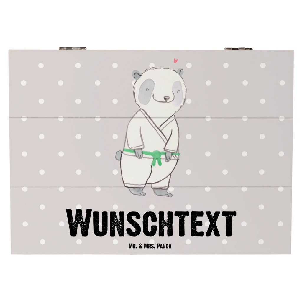 Personalisierte Holzkiste Panda Jiu Jitsu Holzkiste mit Namen, Schatzkiste mit Namen, Holzkiste Personalisiert, Aufbewahrungsbox Personalisiert, Kiste mit Namen, Truhe Personalisiert, Truhe mit Namen, Geschenkbox Personalisiert, Dekokiste Personalisiert, GEschenkdose Personalisiert, Erinnerungsbox Personalisiert, Schatzkiste Personalisiert, mit Namen, Schatulle mit Namen, Erinnerungsbox mit Namen, Schatulle Personalisiert, Aufbewahrungsbox mit Namen, Erinnerungskiste Personalisiert, Kiste Personalisiert, Dekokiste mit Namen, Geschenk, Schenken, Sport, Sportart, Hobby, Danke, Dankeschön, Auszeichnung, Gewinn, Sportler, Selbstverteidigung, Japanische Kampfkunst, Jiu Jitsu