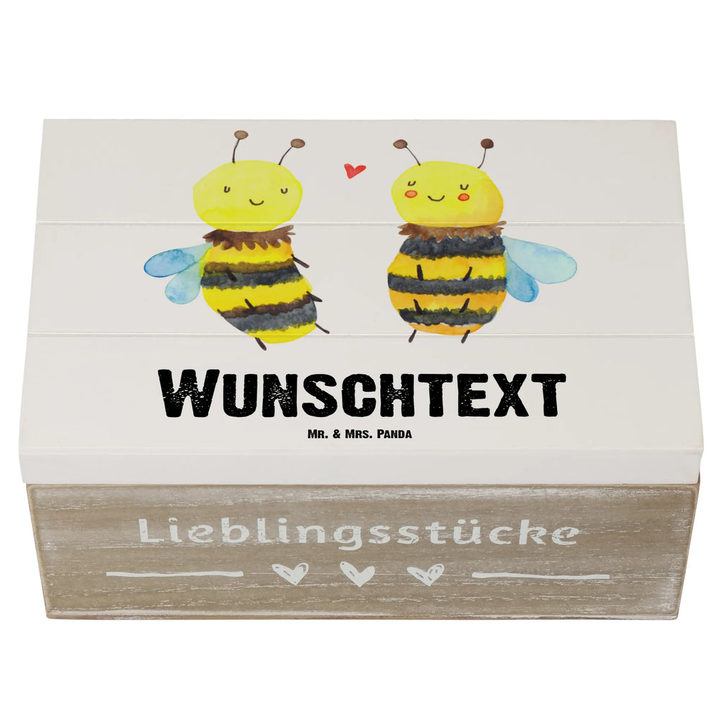 Personalisierte Holzkiste Biene Verliebt Schatulle Personalisiert, Holzkiste Personalisiert, Schatulle mit Namen, Kiste Personalisiert, Aufbewahrungsbox mit Namen, Truhe mit Namen, Erinnerungsbox mit Namen, GEschenkdose personalisiert, Schatzkiste Personalisiert, Kiste mit Namen, Erinnerungskiste Personalisiert, Dekokiste Personalisiert, Aufbewahrungsbox Personalisiert, Holzkiste mit Namen, Geschenkbox personalisiert, Erinnerungsbox Personalisiert, Erinnerungskiste, Truhe Personalisiert, Schatzkiste mit Namen, Dekokiste mit Namen, mit Namen, Biene, Wespe, Hummel