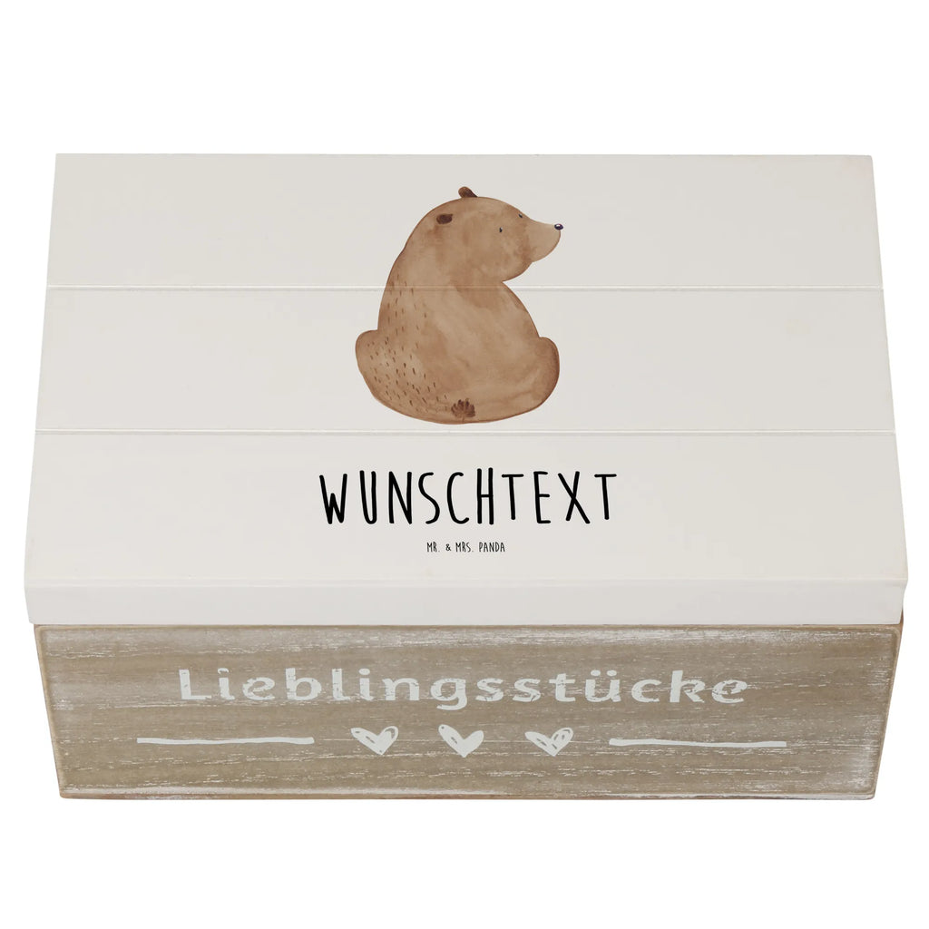 Personalisierte Holzkiste Bär Schulterblick Erinnerungskiste, Erinnerungskiste Personalisiert, GEschenkdose personalisiert, Truhe mit Namen, Dekokiste mit Namen, Schatzkiste Personalisiert, Aufbewahrungsbox mit Namen, Geschenkbox personalisiert, Holzkiste Personalisiert, Erinnerungsbox mit Namen, mit Namen, Truhe Personalisiert, Kiste Personalisiert, Kiste mit Namen, Schatulle Personalisiert, Dekokiste Personalisiert, Erinnerungsbox Personalisiert, Aufbewahrungsbox Personalisiert, Schatzkiste mit Namen, Schatulle mit Namen, Holzkiste mit Namen, Bär, Teddy, Teddybär, Bärenliebe, Motivation, Weltansicht, Bären, Weisheit, Selbstachtung