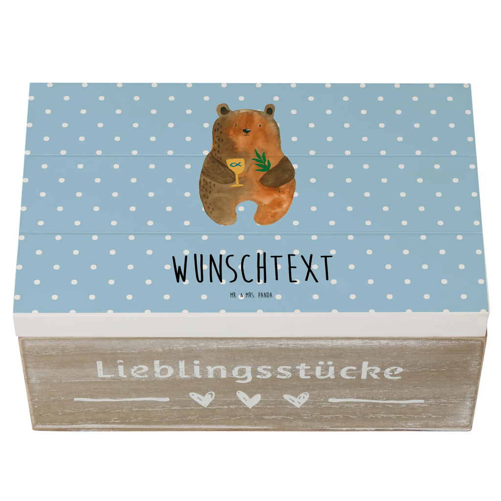 Personalisierte Holzkiste Bär Konfirmation Truhe Personalisiert, Aufbewahrungsbox mit Namen, Schatulle mit Namen, Schatzkiste mit Namen, Dekokiste mit Namen, Erinnerungsbox mit Namen, Erinnerungsbox Personalisiert, Geschenkbox Personalisiert, Erinnerungskiste Personalisiert, Kiste Personalisiert, mit Namen, Holzkiste Personalisiert, GEschenkdose Personalisiert, Schatzkiste Personalisiert, Kiste mit Namen, Aufbewahrungsbox Personalisiert, Truhe mit Namen, Holzkiste mit Namen, Schatulle Personalisiert, Dekokiste Personalisiert, Teddy, Bär, Teddybär, Gottesdienst, Kirche, Evangelisch, Konfirmation