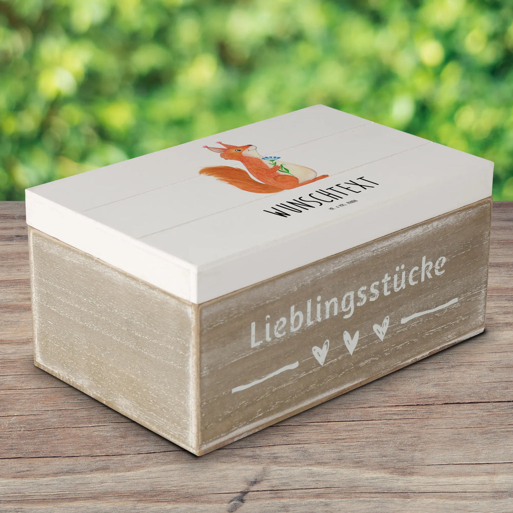 Personalizowane drewniane pudełko wiewiórka kwiat Erinnerungsbox mit Namen, Kiste Personalisiert, Dekokiste Personalisiert, Truhe Personalisiert, Schatulle Personalisiert, Schatzkiste mit Namen, Kiste mit Namen, Aufbewahrungsbox Personalisiert, Holzkiste Personalisiert, Dekokiste mit Namen, Erinnerungskiste, Geschenkbox personalisiert, Erinnerungsbox Personalisiert, Schatulle mit Namen, Aufbewahrungsbox mit Namen, Schatzkiste Personalisiert, GEschenkdose personalisiert, Truhe mit Namen, mit Namen, Holzkiste mit Namen, Erinnerungskiste Personalisiert, Tiermotive, Gute Laune, lustige Sprüche, Tiere, Spruch Deko, glücklich Spruch, Motivation Sprüche, Lachen, Spaß, Eichhorn, Spruch positiv, Eichhörnchen, Motivation Bilder