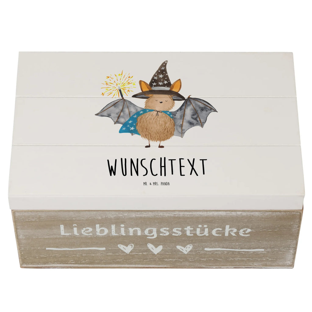 Personalisierte Holzkiste Fledermaus Zauberer Dekokiste mit Namen, Kiste mit Namen, Truhe mit Namen, Schatzkiste mit Namen, Holzkiste Personalisiert, Geschenkbox Personalisiert, Erinnerungsbox Personalisiert, Holzkiste mit Namen, Schatulle mit Namen, Schatzkiste Personalisiert, Dekokiste Personalisiert, Aufbewahrungsbox Personalisiert, Kiste Personalisiert, Erinnerungsbox mit Namen, Schatulle Personalisiert, GEschenkdose Personalisiert, mit Namen, Erinnerungskiste Personalisiert, Aufbewahrungsbox mit Namen, Truhe Personalisiert, Lustige Sprüche, Tiere, Tiermotive, Gute Laune, Reinsteigern, Fledermäuse, Fledermaus, Magier, Frauen, Zauberer