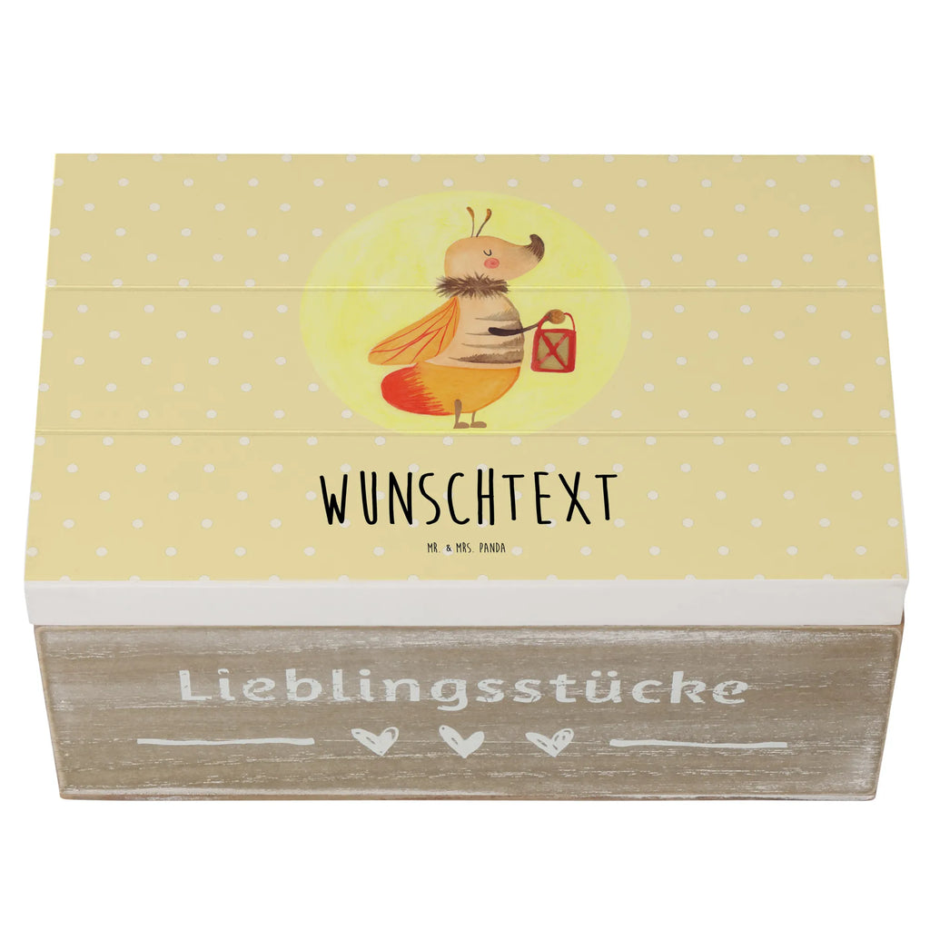Personalisierte Holzkiste Glühwürmchen Schatulle mit Namen, Geschenkbox Personalisiert, Dekokiste Personalisiert, Truhe Personalisiert, Aufbewahrungsbox mit Namen, Erinnerungsbox mit Namen, mit Namen, GEschenkdose Personalisiert, Schatzkiste mit Namen, Schatulle Personalisiert, Holzkiste Personalisiert, Erinnerungskiste Personalisiert, Kiste Personalisiert, Holzkiste mit Namen, Aufbewahrungsbox Personalisiert, Dekokiste mit Namen, Schatzkiste Personalisiert, Kiste mit Namen, Truhe mit Namen, Erinnerungsbox Personalisiert, Lustige Sprüche, Tiere, Tiermotive, Gute Laune, Liebesspruch, Heiratsantrag, Magisch, Lieblingsmensch, Glühwürmchen, Leuchten, Liebe, Glühwurm, Falter, Liebesbeweis, Jahrestag, Verlobung