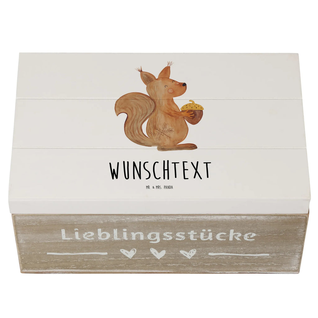 Personalisierte Holzkiste Eichhörnchen Weihnachten Truhe Personalisiert, Schatulle Personalisiert, Schatulle mit Namen, Geschenkbox Personalisiert, Truhe mit Namen, Dekokiste Personalisiert, Schatzkiste mit Namen, Holzkiste mit Namen, Erinnerungskiste Personalisiert, Erinnerungsbox Personalisiert, Schatzkiste Personalisiert, Aufbewahrungsbox Personalisiert, GEschenkdose Personalisiert, Kiste Personalisiert, Erinnerungsbox mit Namen, Dekokiste mit Namen, Aufbewahrungsbox mit Namen, Kiste mit Namen, Holzkiste Personalisiert, mit Namen, Weihnachten, Winter, Weihnachtsdeko, Nikolaus, Advent, Heiligabend, Wintermotiv, Weihnachtsgruß, Frohe Weihnachten, Vogel, Neujahr, Guten Rutsch, Frohes Neues Jahr, Weihnachtsmotiv
