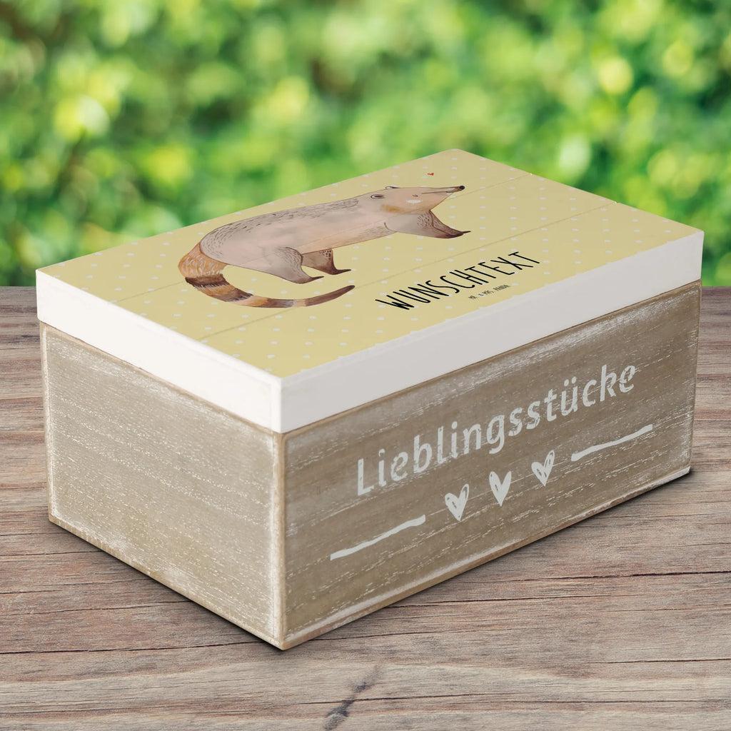Personalizowane drewniane pudełko Koati mit Namen, Schatzkiste Personalisiert, Holzkiste Personalisiert, Aufbewahrungsbox mit Namen, Schatzkiste mit Namen, Holzkiste mit Namen, Dekokiste Personalisiert, Erinnerungsbox Personalisiert, Erinnerungsbox mit Namen, Kiste Personalisiert, Dekokiste mit Namen, Schatulle mit Namen, Aufbewahrungsbox Personalisiert, Truhe Personalisiert, GEschenkdose Personalisiert, Geschenkbox Personalisiert, Truhe mit Namen, Kiste mit Namen, Erinnerungskiste Personalisiert, Schatulle Personalisiert, Lustige Sprüche, Tiere, Tiermotive, Gute Laune, Rüsselbär, Bär, Nasenbär, Nasenbären