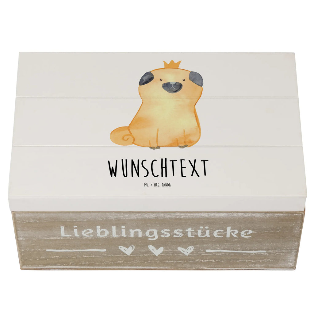 Personalisierte Holzkiste Mops Krone GEschenkdose Personalisiert, Erinnerungsbox mit Namen, Kiste mit Namen, Dekokiste mit Namen, Truhe mit Namen, Schatulle Personalisiert, Kiste Personalisiert, Holzkiste Personalisiert, Schatzkiste mit Namen, Erinnerungskiste Personalisiert, Erinnerungsbox Personalisiert, Schatzkiste Personalisiert, Aufbewahrungsbox mit Namen, Truhe Personalisiert, Schatulle mit Namen, Holzkiste mit Namen, Aufbewahrungsbox Personalisiert, Geschenkbox Personalisiert, mit Namen, Dekokiste Personalisiert, Sprüche, Hund, Hunderasse, Hundebesitzer, Hundemotiv, Haustier, Tierliebhaber, Hundebesitzer. Spruch, Allergisch, Hausregel, Lustig, Kinderlos, Mops