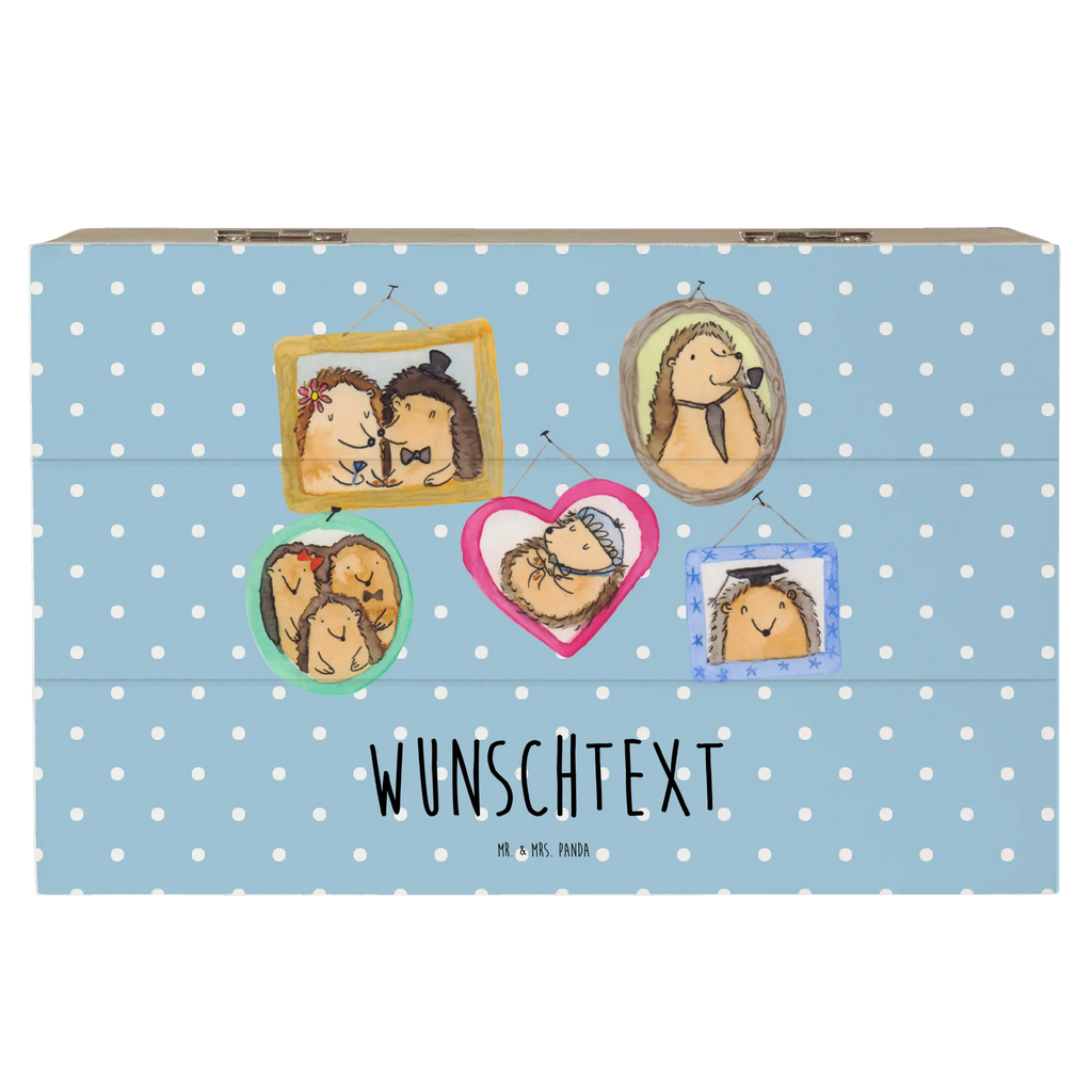 Personalised wooden chest Hedgehog family Aufbewahrungsbox Personalisiert, Erinnerungsbox mit Namen, Kiste mit Namen, Kiste Personalisiert, Holzkiste Personalisiert, Schatzkiste Personalisiert, Aufbewahrungsbox mit Namen, Erinnerungskiste Personalisiert, Geschenkbox personalisiert, Dekokiste mit Namen, Truhe mit Namen, GEschenkdose personalisiert, Schatzkiste mit Namen, Schatulle mit Namen, Dekokiste Personalisiert, Truhe Personalisiert, Erinnerungsbox Personalisiert, mit Namen, Schatulle Personalisiert, Erinnerungskiste, Holzkiste mit Namen, Familie, Vatertag, Muttertag, Bruder, Schwester, Mama, Papa, Oma, Opa, Liebe, Zusammenhalt, Glück, Igel, Bilder