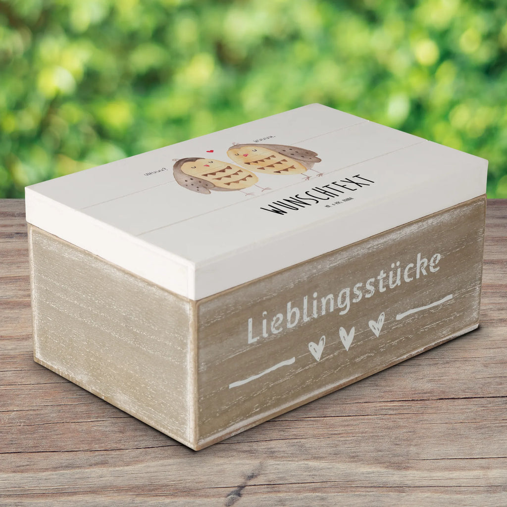 Personalisierte Holzkiste Eule Liebe Schatulle Personalisiert, Erinnerungsbox Personalisiert, Aufbewahrungsbox Personalisiert, Truhe mit Namen, Truhe Personalisiert, Aufbewahrungsbox mit Namen, Kiste Personalisiert, GEschenkdose Personalisiert, Schatzkiste Personalisiert, Erinnerungsbox mit Namen, Schatzkiste mit Namen, Holzkiste mit Namen, Dekokiste Personalisiert, mit Namen, Holzkiste Personalisiert, Geschenkbox Personalisiert, Dekokiste mit Namen, Erinnerungskiste Personalisiert, Schatulle mit Namen, Kiste mit Namen, Eule, Hochzeit Spruch, Liebe, Freundin Geschenk, Owl, Wortspiel Lustig, Freund, All You Need Is Love, Eule Deko, Liebe Spruch