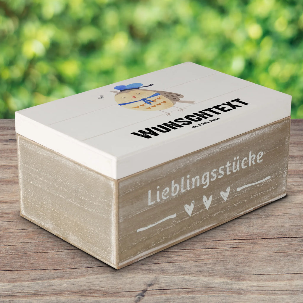 Personalisierte Holzkiste Eule Matrose Dekokiste Personalisiert, Holzkiste Personalisiert, Kiste mit Namen, Truhe Personalisiert, Aufbewahrungsbox mit Namen, Schatzkiste Personalisiert, GEschenkdose Personalisiert, Schatulle Personalisiert, Erinnerungsbox mit Namen, Holzkiste mit Namen, Kiste Personalisiert, Geschenkbox Personalisiert, Dekokiste mit Namen, Aufbewahrungsbox Personalisiert, mit Namen, Truhe mit Namen, Erinnerungsbox Personalisiert, Schatulle mit Namen, Erinnerungskiste Personalisiert, Schatzkiste mit Namen, Eule, Hochzeitstag Geschenk, Seefahrer, Eule Deko, Heimathafen, Wortspiel Lustig, Ehe, Owl, Freundin, Eule Spruch, Matrose