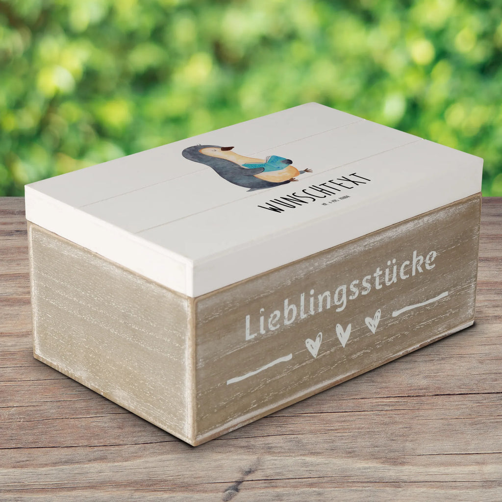Personalised wooden chest Penguin A book Truhe mit Namen, Erinnerungsbox Personalisiert, Aufbewahrungsbox mit Namen, Kiste Personalisiert, Aufbewahrungsbox Personalisiert, Holzkiste Personalisiert, Schatzkiste Personalisiert, mit Namen, Schatzkiste mit Namen, Truhe Personalisiert, Erinnerungsbox mit Namen, Dekokiste Personalisiert, GEschenkdose Personalisiert, Holzkiste mit Namen, Dekokiste mit Namen, Erinnerungskiste Personalisiert, Kiste mit Namen, Schatulle Personalisiert, Schatulle mit Namen, Geschenkbox Personalisiert, Pinguin, Nichtstun, Faulenzen, Buch, Pinguine, Bücherwurm, Ferien, Urlaub, Freizeit, Lesen