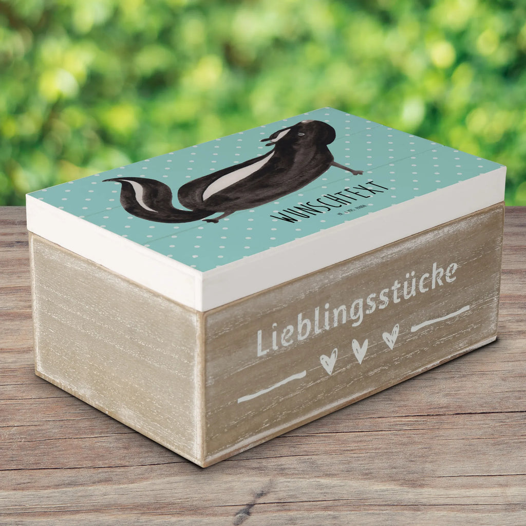Personalizowane drewniane pudełko skunks Joga Erinnerungskiste Personalisiert, Truhe Personalisiert, Kiste Personalisiert, Schatzkiste mit Namen, Kiste mit Namen, Dekokiste Personalisiert, Holzkiste Personalisiert, Truhe mit Namen, mit Namen, Geschenkbox Personalisiert, Holzkiste mit Namen, Aufbewahrungsbox mit Namen, GEschenkdose Personalisiert, Aufbewahrungsbox Personalisiert, Schatzkiste Personalisiert, Schatulle Personalisiert, Erinnerungsbox mit Namen, Erinnerungsbox Personalisiert, Schatulle mit Namen, Dekokiste mit Namen, Stinktier, Skunk, Wildtier, Stinki, Lebe, Yoga, Liebe, Stinker, Lache, Namaste, Raubtier