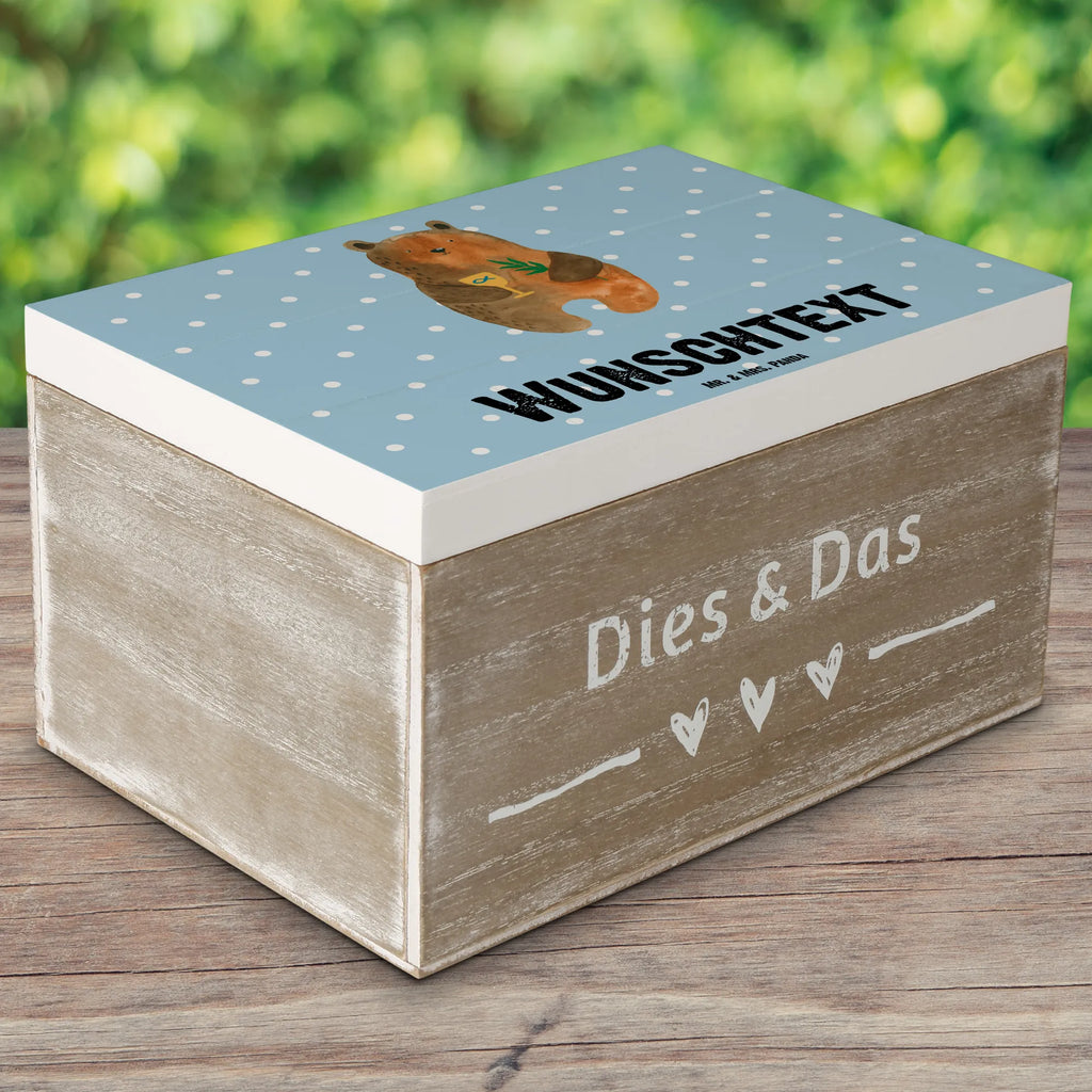 Personalisierte Holzkiste Bär Konfirmation Truhe Personalisiert, Aufbewahrungsbox mit Namen, Schatulle mit Namen, Schatzkiste mit Namen, Dekokiste mit Namen, Erinnerungsbox mit Namen, Erinnerungsbox Personalisiert, Geschenkbox Personalisiert, Erinnerungskiste Personalisiert, Kiste Personalisiert, mit Namen, Holzkiste Personalisiert, GEschenkdose Personalisiert, Schatzkiste Personalisiert, Kiste mit Namen, Aufbewahrungsbox Personalisiert, Truhe mit Namen, Holzkiste mit Namen, Schatulle Personalisiert, Dekokiste Personalisiert, Teddy, Bär, Teddybär, Gottesdienst, Kirche, Evangelisch, Konfirmation