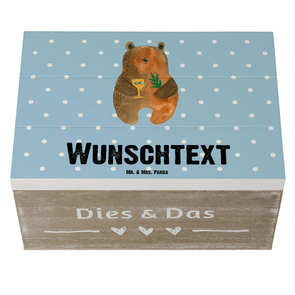 Personalisierte Holzkiste Bär Konfirmation Truhe Personalisiert, Aufbewahrungsbox mit Namen, Schatulle mit Namen, Schatzkiste mit Namen, Dekokiste mit Namen, Erinnerungsbox mit Namen, Erinnerungsbox Personalisiert, Geschenkbox Personalisiert, Erinnerungskiste Personalisiert, Kiste Personalisiert, mit Namen, Holzkiste Personalisiert, GEschenkdose Personalisiert, Schatzkiste Personalisiert, Kiste mit Namen, Aufbewahrungsbox Personalisiert, Truhe mit Namen, Holzkiste mit Namen, Schatulle Personalisiert, Dekokiste Personalisiert, Teddy, Bär, Teddybär, Gottesdienst, Kirche, Evangelisch, Konfirmation