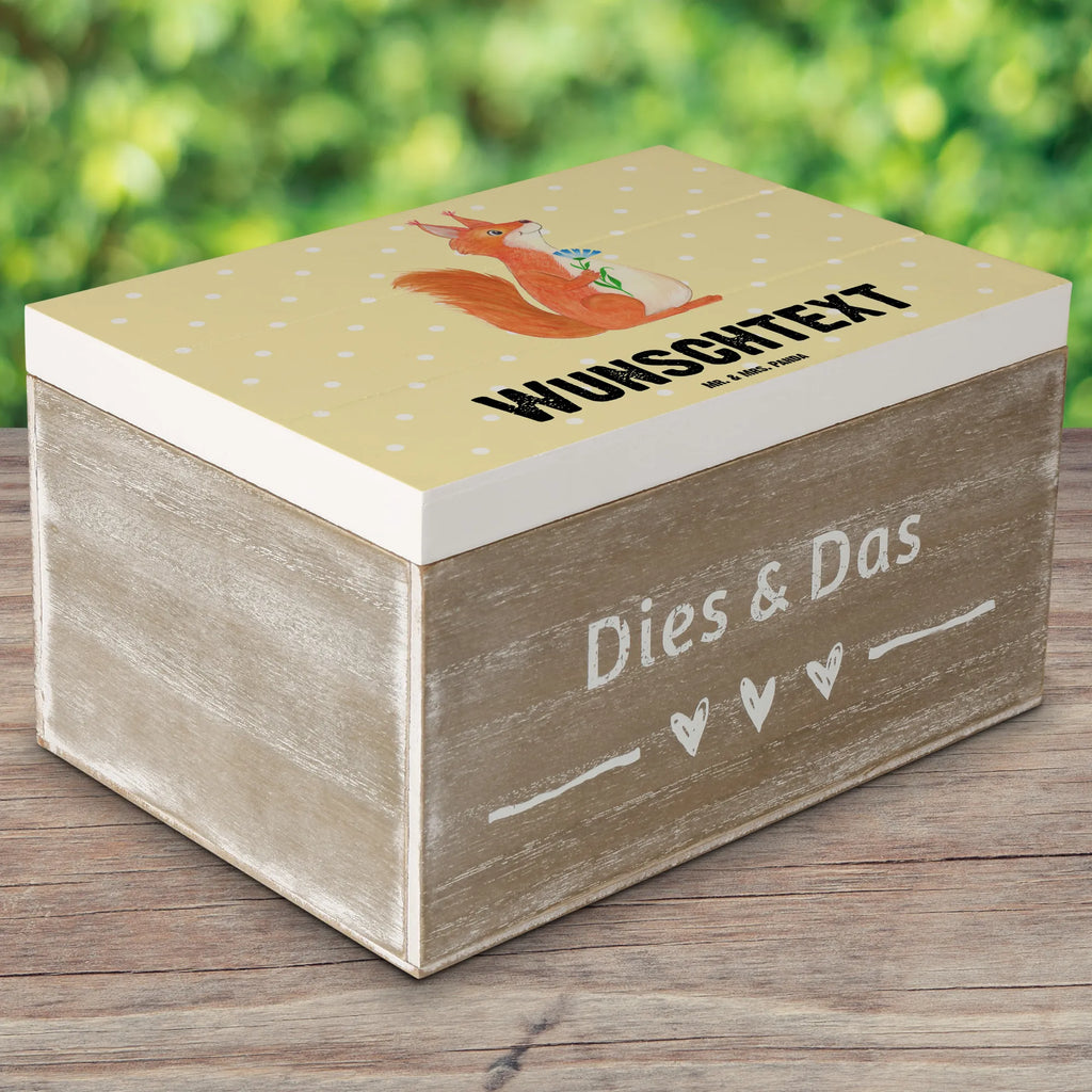 Personalizowane drewniane pudełko wiewiórka kwiat Erinnerungsbox mit Namen, Kiste Personalisiert, Dekokiste Personalisiert, Truhe Personalisiert, Schatulle Personalisiert, Schatzkiste mit Namen, Kiste mit Namen, Aufbewahrungsbox Personalisiert, Holzkiste Personalisiert, Dekokiste mit Namen, Erinnerungskiste, Geschenkbox personalisiert, Erinnerungsbox Personalisiert, Schatulle mit Namen, Aufbewahrungsbox mit Namen, Schatzkiste Personalisiert, GEschenkdose personalisiert, Truhe mit Namen, mit Namen, Holzkiste mit Namen, Erinnerungskiste Personalisiert, Tiermotive, Gute Laune, lustige Sprüche, Tiere, Spruch Deko, glücklich Spruch, Motivation Sprüche, Lachen, Spaß, Eichhorn, Spruch positiv, Eichhörnchen, Motivation Bilder