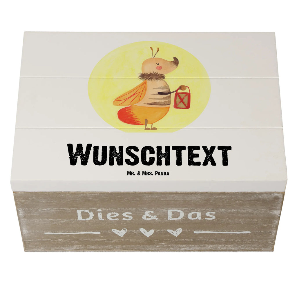 Personalisierte Holzkiste Glühwürmchen Schatulle mit Namen, Geschenkbox Personalisiert, Dekokiste Personalisiert, Truhe Personalisiert, Aufbewahrungsbox mit Namen, Erinnerungsbox mit Namen, mit Namen, GEschenkdose Personalisiert, Schatzkiste mit Namen, Schatulle Personalisiert, Holzkiste Personalisiert, Erinnerungskiste Personalisiert, Kiste Personalisiert, Holzkiste mit Namen, Aufbewahrungsbox Personalisiert, Dekokiste mit Namen, Schatzkiste Personalisiert, Kiste mit Namen, Truhe mit Namen, Erinnerungsbox Personalisiert, Lustige Sprüche, Tiere, Tiermotive, Gute Laune, Liebesspruch, Heiratsantrag, Magisch, Lieblingsmensch, Glühwürmchen, Leuchten, Liebe, Glühwurm, Falter, Liebesbeweis, Jahrestag, Verlobung