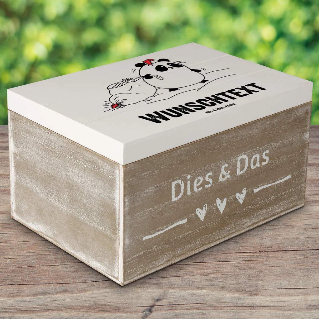 Personalisierte Holzkiste Easy & Peasy Frohe Weihnachten Schatzkiste Personalisiert, Holzkiste Personalisiert, Schatulle Personalisiert, Schatulle mit Namen, Holzkiste mit Namen, Geschenkbox personalisiert, Erinnerungsbox mit Namen, Aufbewahrungsbox Personalisiert, Erinnerungskiste Personalisiert, Schatzkiste mit Namen, Aufbewahrungsbox mit Namen, Truhe mit Namen, Dekokiste Personalisiert, Kiste mit Namen, Erinnerungsbox Personalisiert, mit Namen, GEschenkdose personalisiert, Kiste Personalisiert, Truhe Personalisiert, Erinnerungskiste, Dekokiste mit Namen