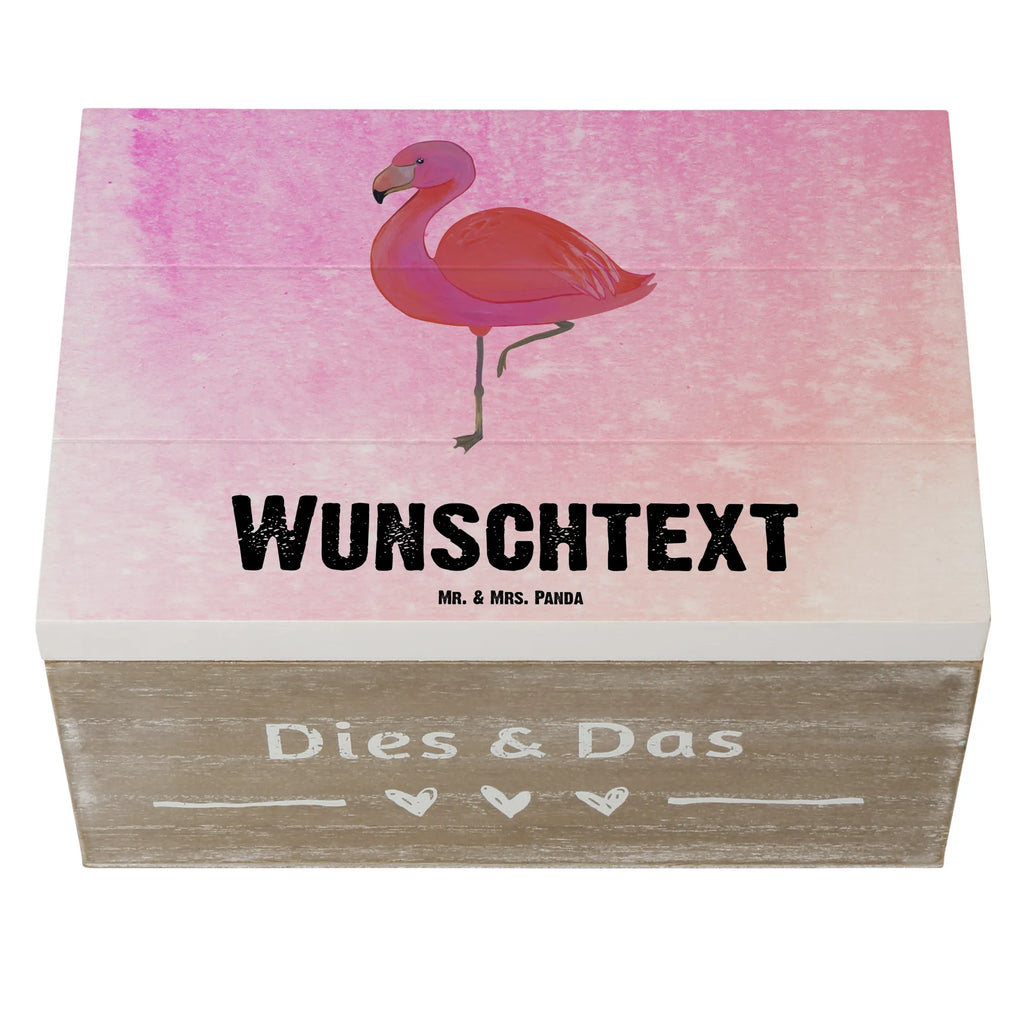 Personalisierte Holzkiste Flamingo Classic Kiste mit Namen, Aufbewahrungsbox Personalisiert, Dekokiste mit Namen, Schatulle Personalisiert, mit Namen, Erinnerungskiste Personalisiert, Holzkiste Personalisiert, Holzkiste mit Namen, Truhe Personalisiert, Dekokiste Personalisiert, Erinnerungsbox Personalisiert, Geschenkbox personalisiert, Schatzkiste Personalisiert, Aufbewahrungsbox mit Namen, Schatzkiste mit Namen, Schatulle mit Namen, Truhe mit Namen, Erinnerungsbox mit Namen, Kiste Personalisiert, GEschenkdose personalisiert, Erinnerungskiste, Flamingo, für mich, Sohn, Freundin, ich, Tochter, Freundinnen, Außenseiter, Einzigartig, Selbstliebe, Spruch, Geschwister, Stolz