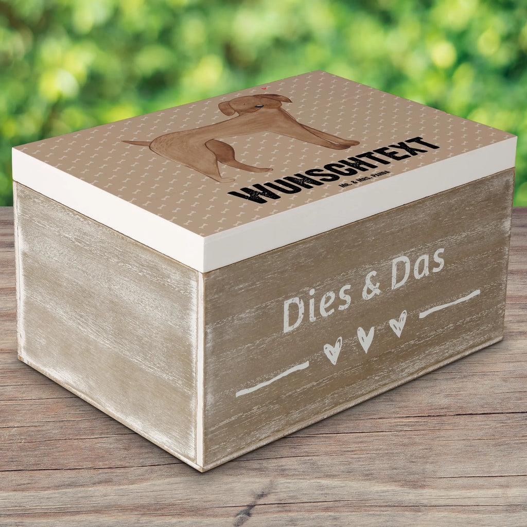 Personalizowane drewniane pudełko pies Dog niemiecki mit Namen, Schatzkiste Personalisiert, Kiste mit Namen, Geschenkbox Personalisiert, Truhe Personalisiert, Dekokiste Personalisiert, Schatzkiste mit Namen, Erinnerungskiste Personalisiert, GEschenkdose Personalisiert, Holzkiste mit Namen, Kiste Personalisiert, Erinnerungsbox mit Namen, Schatulle Personalisiert, Truhe mit Namen, Aufbewahrungsbox mit Namen, Holzkiste Personalisiert, Dekokiste mit Namen, Aufbewahrungsbox Personalisiert, Schatulle mit Namen, Erinnerungsbox Personalisiert, Sprüche, Hund, Hunderasse, Hundebesitzer, Hundemotiv, Haustier, Tierliebhaber, Dogge, Hunde, Great Dane, Deutsche Dogge
