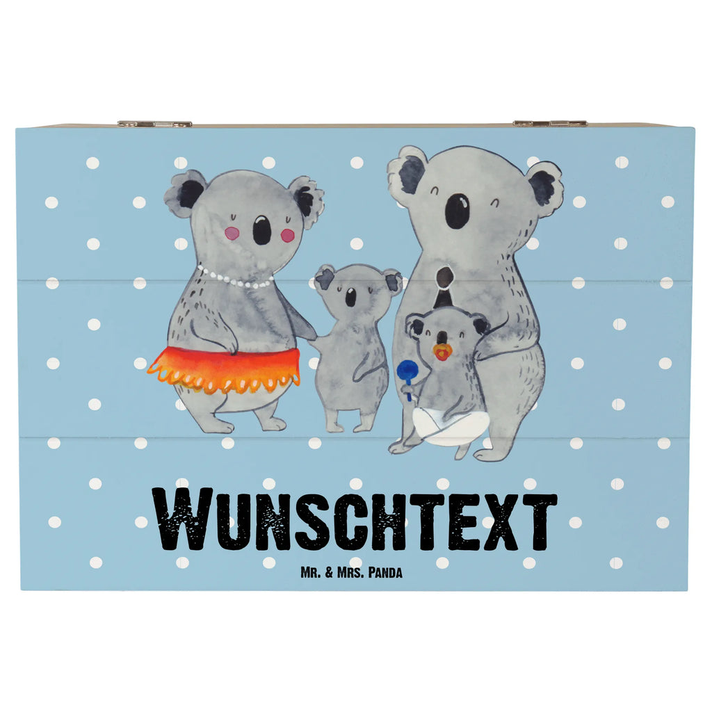 Personalisierte Holzkiste Koala Familie Dekokiste Personalisiert, Holzkiste Personalisiert, Geschenkbox Personalisiert, Kiste Personalisiert, mit Namen, Truhe mit Namen, Schatzkiste Personalisiert, Truhe Personalisiert, Erinnerungskiste Personalisiert, Aufbewahrungsbox Personalisiert, Aufbewahrungsbox mit Namen, Dekokiste mit Namen, Holzkiste mit Namen, Schatzkiste mit Namen, Erinnerungsbox Personalisiert, Erinnerungsbox mit Namen, Schatulle Personalisiert, GEschenkdose Personalisiert, Schatulle mit Namen, Kiste mit Namen, Vatertag, Bruder, Mama, Schwester, Familie, Opa, Oma, Muttertag, Papa, Kinder, Koala, Family, Geschwister, Koalas, Familienleben