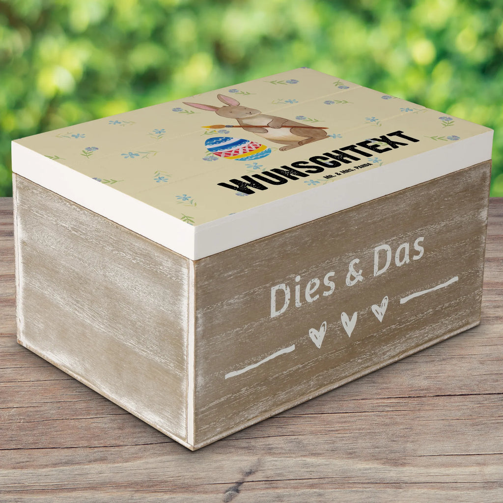 Personalizowane drewniane pudełko Zając Malowanie jajek Truhe Personalisiert, Schatzkiste mit Namen, GEschenkdose personalisiert, Erinnerungsbox Personalisiert, Kiste Personalisiert, Truhe mit Namen, Schatulle Personalisiert, Geschenkbox personalisiert, Holzkiste Personalisiert, Erinnerungsbox mit Namen, Aufbewahrungsbox Personalisiert, Kiste mit Namen, Schatulle mit Namen, Erinnerungskiste, Dekokiste Personalisiert, mit Namen, Schatzkiste Personalisiert, Holzkiste mit Namen, Erinnerungskiste Personalisiert, Aufbewahrungsbox mit Namen, Dekokiste mit Namen, Ostern, Osterhase, Ostergeschenke, Osternest, Osterdeko, Geschenke zu Ostern, Ostern Geschenk, Ostergeschenke Kinder, Ostern Kinder, bemalte Ostereier, Osterblume, Frohe Ostern, Hase, Ostergrüße, Kaninchen, Eiermalen, Osterei