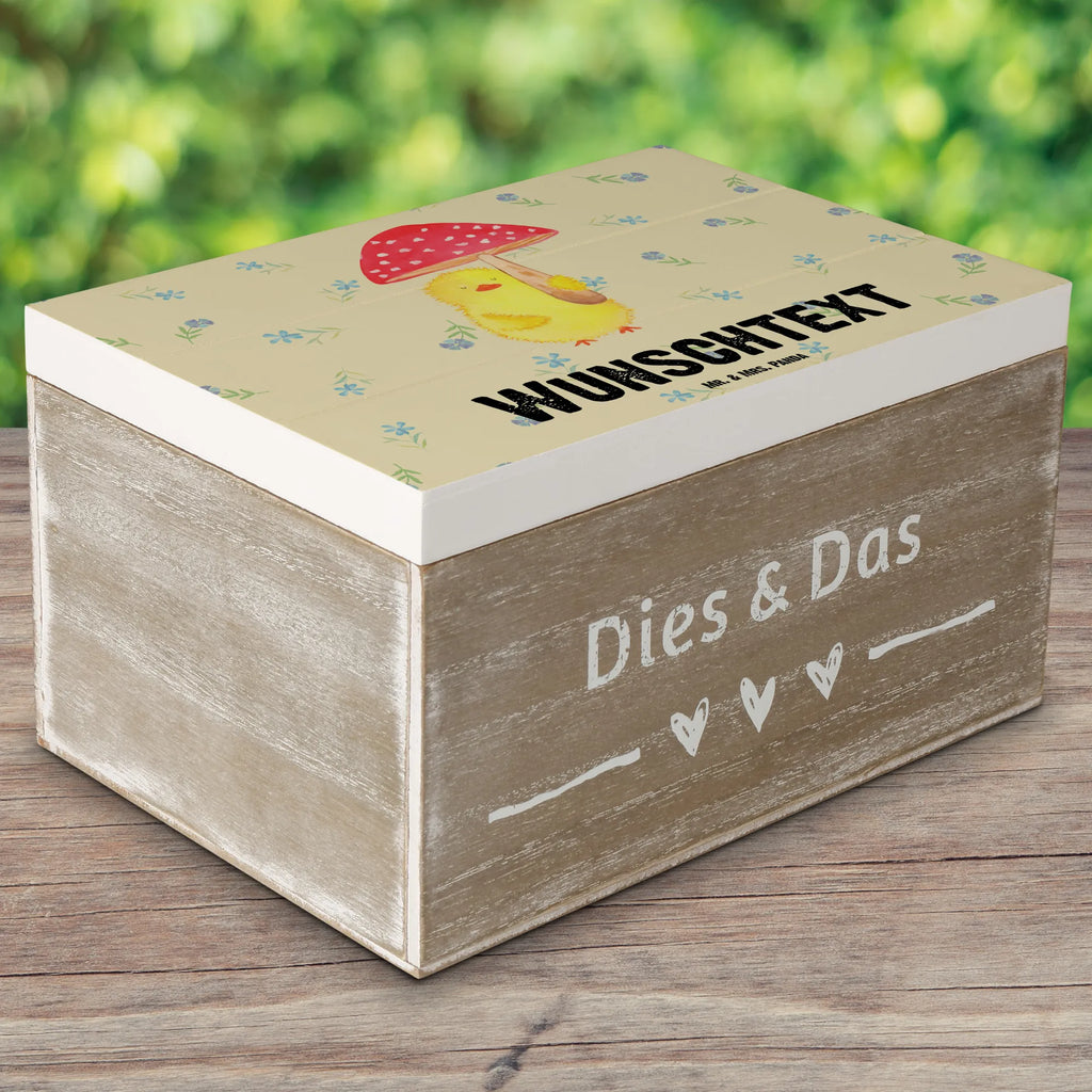 Personalizowane drewniane pudełko pisklę muchomor czerwony Dekokiste mit Namen, Kiste mit Namen, GEschenkdose Personalisiert, Schatulle mit Namen, Holzkiste mit Namen, Dekokiste Personalisiert, Erinnerungsbox mit Namen, Schatzkiste mit Namen, Schatulle Personalisiert, Truhe mit Namen, Aufbewahrungsbox Personalisiert, Kiste Personalisiert, mit Namen, Geschenkbox Personalisiert, Erinnerungsbox Personalisiert, Aufbewahrungsbox mit Namen, Erinnerungskiste Personalisiert, Truhe Personalisiert, Schatzkiste Personalisiert, Holzkiste Personalisiert, Ostern Geschenk, Osterdeko, Geschenke zu Ostern, Ostergeschenke Kinder, Osterhase, Ostergeschenke, Ostern Kinder, Ostern, Osternest, Ostergrüße, Küken, Glückspilz, Frohe Ostern, Fliegenpilz