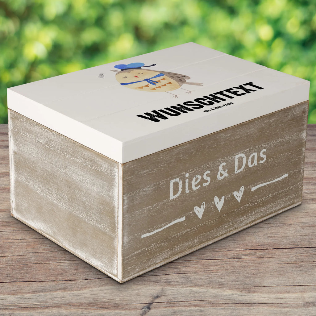 Personalisierte Holzkiste Eule Matrose Dekokiste Personalisiert, Holzkiste Personalisiert, Kiste mit Namen, Truhe Personalisiert, Aufbewahrungsbox mit Namen, Schatzkiste Personalisiert, GEschenkdose Personalisiert, Schatulle Personalisiert, Erinnerungsbox mit Namen, Holzkiste mit Namen, Kiste Personalisiert, Geschenkbox Personalisiert, Dekokiste mit Namen, Aufbewahrungsbox Personalisiert, mit Namen, Truhe mit Namen, Erinnerungsbox Personalisiert, Schatulle mit Namen, Erinnerungskiste Personalisiert, Schatzkiste mit Namen, Eule, Hochzeitstag Geschenk, Seefahrer, Eule Deko, Heimathafen, Wortspiel Lustig, Ehe, Owl, Freundin, Eule Spruch, Matrose