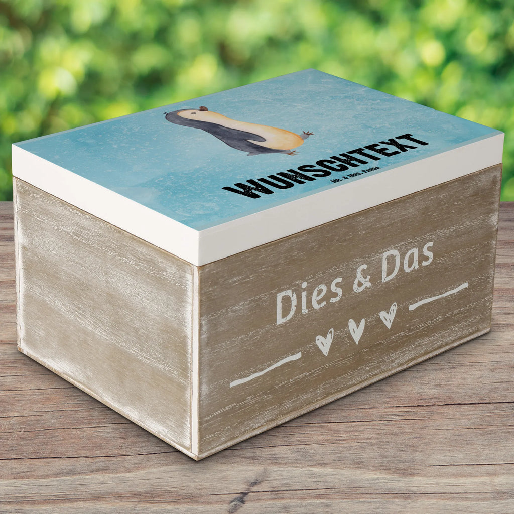 Personalised wooden chest Penguin march Holzkiste Personalisiert, Holzkiste mit Namen, Geschenkbox Personalisiert, Erinnerungskiste Personalisiert, Erinnerungsbox mit Namen, Schatulle mit Namen, Kiste Personalisiert, Truhe mit Namen, Truhe Personalisiert, Kiste mit Namen, Schatzkiste Personalisiert, mit Namen, Dekokiste Personalisiert, Schatulle Personalisiert, Schatzkiste mit Namen, GEschenkdose Personalisiert, Aufbewahrungsbox Personalisiert, Dekokiste mit Namen, Aufbewahrungsbox mit Namen, Erinnerungsbox Personalisiert, Pinguin, Familie, Langschläfer, Bruder, Frühaufsteher, Schwester, Pinguine