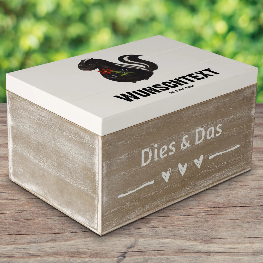 Personalizowane drewniane pudełko skunks kwiat Erinnerungsbox Personalisiert, Schatzkiste Personalisiert, mit Namen, Aufbewahrungsbox Personalisiert, Geschenkbox Personalisiert, Aufbewahrungsbox mit Namen, Kiste Personalisiert, Truhe Personalisiert, Dekokiste mit Namen, Truhe mit Namen, Dekokiste Personalisiert, Erinnerungsbox mit Namen, Erinnerungskiste Personalisiert, Holzkiste Personalisiert, Holzkiste mit Namen, Schatulle Personalisiert, Kiste mit Namen, GEschenkdose Personalisiert, Schatulle mit Namen, Schatzkiste mit Namen, Stinktier, Skunk, Tagträumer, Stinki, Stinker, Träume, Dreams, Raubtier, Verträumt, Wildtier