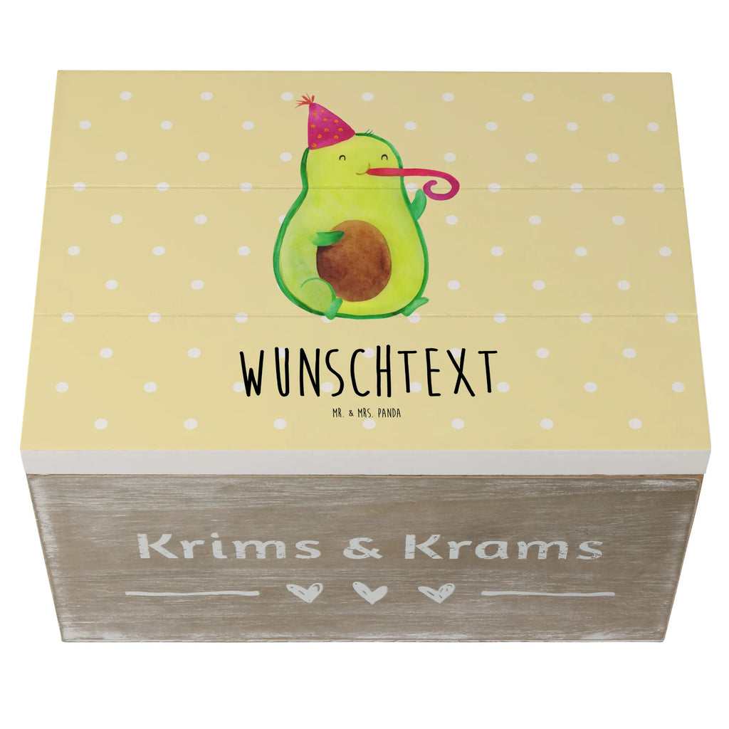 Personalisierte Holzkiste Avocado Feier Holzkiste mit Namen, Kiste mit Namen, Holzkiste Personalisiert, Aufbewahrungsbox mit Namen, Geschenkbox Personalisiert, Kiste Personalisiert, Erinnerungskiste Personalisiert, Schatzkiste mit Namen, Aufbewahrungsbox Personalisiert, Schatulle mit Namen, Dekokiste mit Namen, Truhe mit Namen, Schatzkiste Personalisiert, mit Namen, Truhe Personalisiert, GEschenkdose Personalisiert, Erinnerungsbox Personalisiert, Schatulle Personalisiert, Erinnerungsbox mit Namen, Dekokiste Personalisiert, Veggie, Vegan, Gesund, Avocado, Gute Laune, Feier, Party, Feierlichkeit, Tröte, Geburtstag, Fete