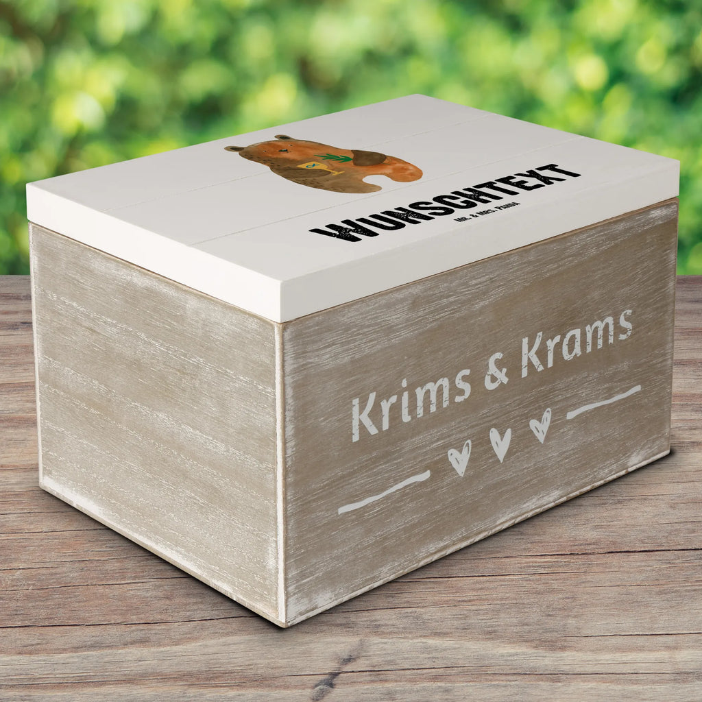 Personalisierte Holzkiste Bär Konfirmation Truhe Personalisiert, Aufbewahrungsbox mit Namen, Schatulle mit Namen, Schatzkiste mit Namen, Dekokiste mit Namen, Erinnerungsbox mit Namen, Erinnerungsbox Personalisiert, Geschenkbox Personalisiert, Erinnerungskiste Personalisiert, Kiste Personalisiert, mit Namen, Holzkiste Personalisiert, GEschenkdose Personalisiert, Schatzkiste Personalisiert, Kiste mit Namen, Aufbewahrungsbox Personalisiert, Truhe mit Namen, Holzkiste mit Namen, Schatulle Personalisiert, Dekokiste Personalisiert, Teddy, Bär, Teddybär, Gottesdienst, Kirche, Evangelisch, Konfirmation