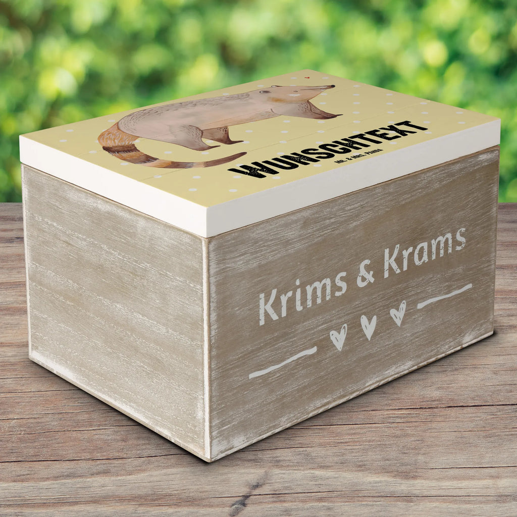 Personalizowane drewniane pudełko Koati mit Namen, Schatzkiste Personalisiert, Holzkiste Personalisiert, Aufbewahrungsbox mit Namen, Schatzkiste mit Namen, Holzkiste mit Namen, Dekokiste Personalisiert, Erinnerungsbox Personalisiert, Erinnerungsbox mit Namen, Kiste Personalisiert, Dekokiste mit Namen, Schatulle mit Namen, Aufbewahrungsbox Personalisiert, Truhe Personalisiert, GEschenkdose Personalisiert, Geschenkbox Personalisiert, Truhe mit Namen, Kiste mit Namen, Erinnerungskiste Personalisiert, Schatulle Personalisiert, Lustige Sprüche, Tiere, Tiermotive, Gute Laune, Rüsselbär, Bär, Nasenbär, Nasenbären
