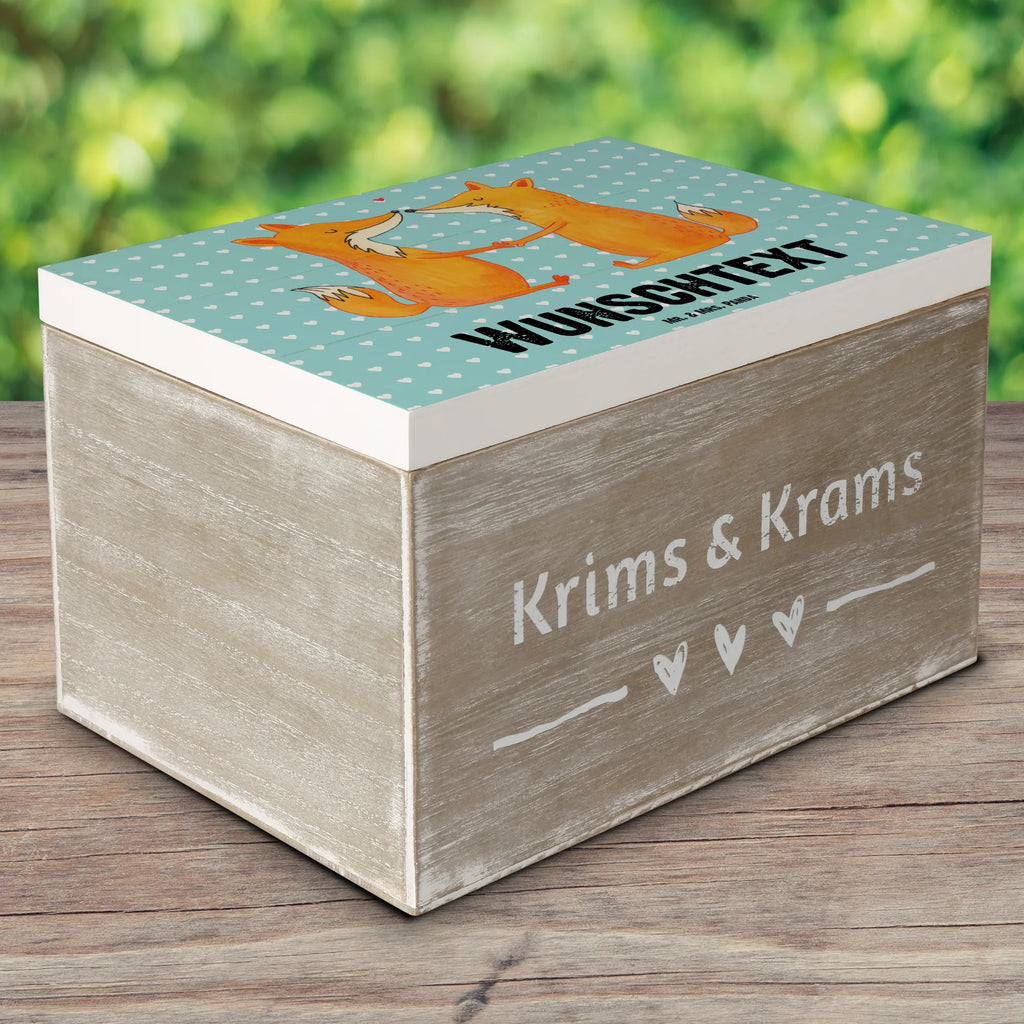 Personalisierte Holzkiste Füchse Liebe Erinnerungsbox mit Namen, Dekokiste Personalisiert, Dekokiste mit Namen, Schatzkiste mit Namen, Erinnerungskiste, Kiste Personalisiert, Erinnerungsbox Personalisiert, Truhe Personalisiert, Geschenkbox personalisiert, mit Namen, Aufbewahrungsbox mit Namen, Truhe mit Namen, Schatzkiste Personalisiert, Aufbewahrungsbox Personalisiert, Kiste mit Namen, Erinnerungskiste Personalisiert, GEschenkdose personalisiert, Schatulle Personalisiert, Holzkiste Personalisiert, Holzkiste mit Namen, Schatulle mit Namen, Fuchs, Liebespaar, Freundin, Freund, Liebe, Füchse, Ehemann, Paar, Ehefrau, Verlobte, Liebesbeweis, Ehe, Partner, Fox