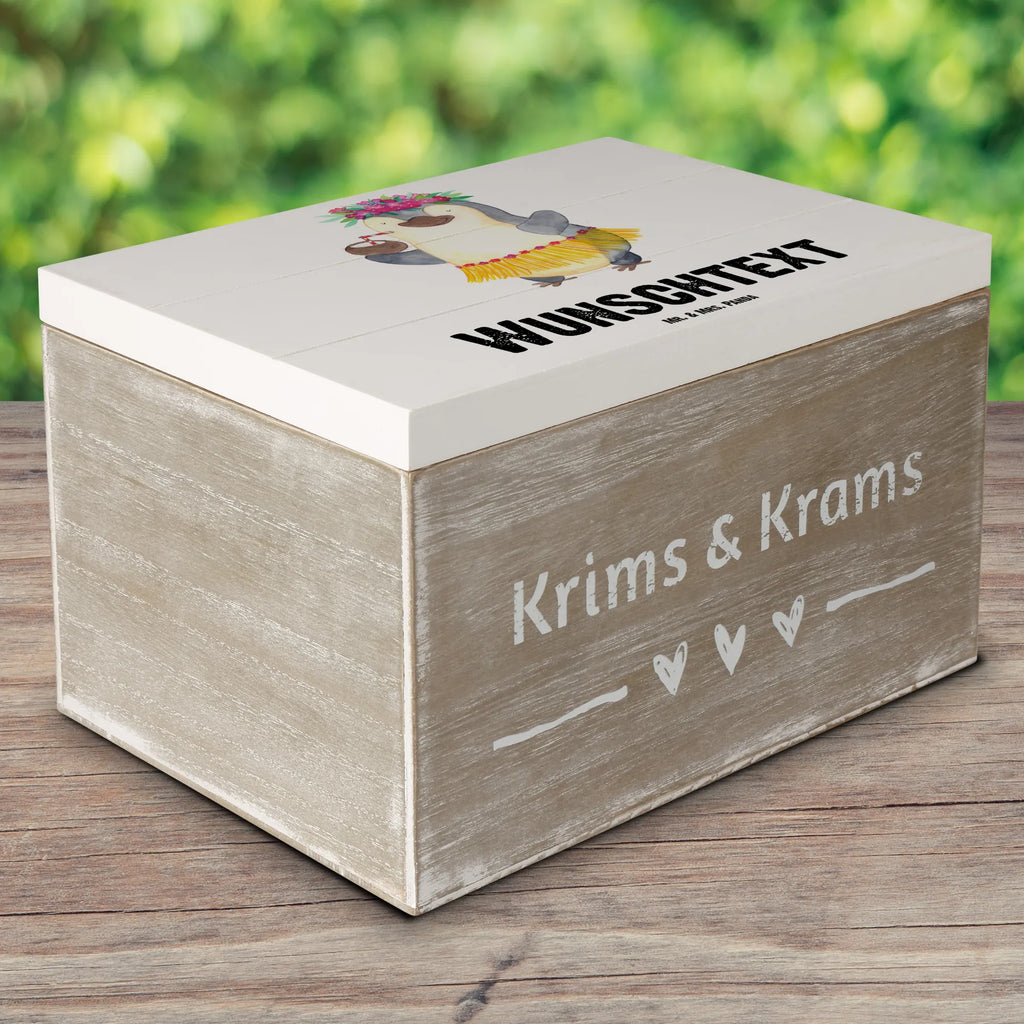 Personalizowane drewniane pudełko Pingwin z Kokosem Kiste mit Namen, Schatzkiste Personalisiert, Truhe Personalisiert, Truhe mit Namen, Aufbewahrungsbox mit Namen, Schatulle mit Namen, Holzkiste mit Namen, Kiste Personalisiert, Erinnerungsbox Personalisiert, Erinnerungsbox mit Namen, Schatzkiste mit Namen, Dekokiste Personalisiert, Erinnerungskiste Personalisiert, mit Namen, Schatulle Personalisiert, Aufbewahrungsbox Personalisiert, Holzkiste Personalisiert, GEschenkdose Personalisiert, Dekokiste mit Namen, Geschenkbox Personalisiert, Pinguin, Urlaub, Aloha, Kokosnuss, Pinguine, Hawaii