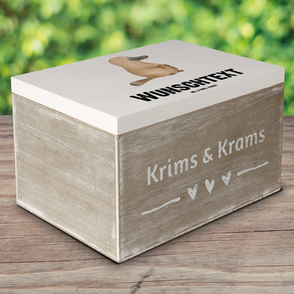 Personalised wooden chest platypus courage Dekokiste mit Namen, Kiste Personalisiert, mit Namen, Kiste mit Namen, Schatzkiste Personalisiert, Truhe mit Namen, Truhe Personalisiert, Erinnerungsbox Personalisiert, Holzkiste mit Namen, Holzkiste Personalisiert, Erinnerungskiste Personalisiert, Schatulle Personalisiert, Aufbewahrungsbox mit Namen, Aufbewahrungsbox Personalisiert, Schatulle mit Namen, GEschenkdose Personalisiert, Dekokiste Personalisiert, Schatzkiste mit Namen, Erinnerungsbox mit Namen, Geschenkbox Personalisiert, Urlaub, Meerestiere, Meer, Training, Schnabeltier, Weltreise, Neuanfang, Raodtrip, Neustart, mutig, Motivation, Büro, Arbeit, Schnabeltiere, Lebensweisheit, Mut