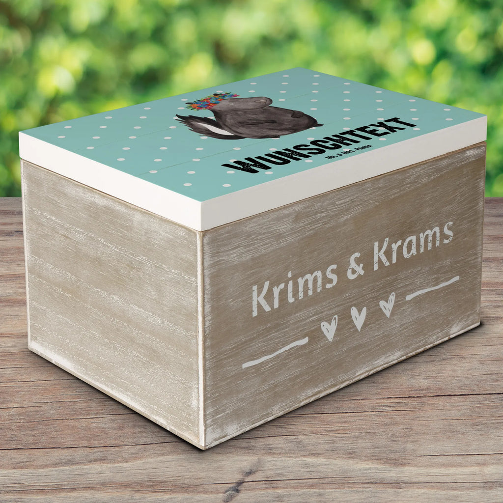 Personalizowane drewniane pudełko skunks dziewczynka Aufbewahrungsbox mit Namen, Holzkiste Personalisiert, Truhe mit Namen, Truhe Personalisiert, Schatulle Personalisiert, Schatzkiste mit Namen, Erinnerungsbox Personalisiert, Dekokiste Personalisiert, Geschenkbox Personalisiert, Kiste mit Namen, Erinnerungskiste Personalisiert, Erinnerungsbox mit Namen, GEschenkdose Personalisiert, Holzkiste mit Namen, Schatzkiste Personalisiert, Kiste Personalisiert, Dekokiste mit Namen, Schatulle mit Namen, Aufbewahrungsbox Personalisiert, mit Namen, Skunk, Stinktier, Wildtier, Namaste, Stinki, Yoga, Raubtier, Stinker