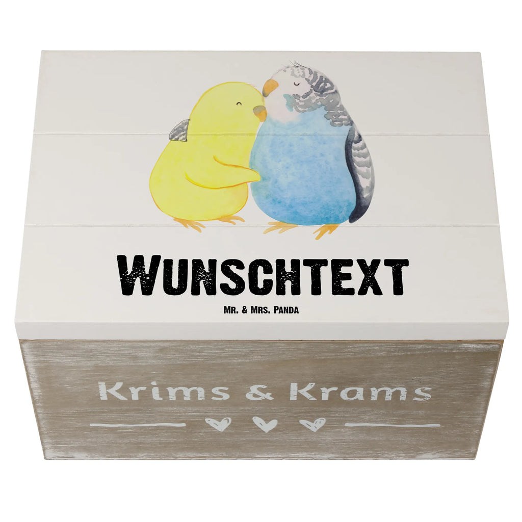 Personalisierte Holzkiste Wellensittich Liebe Truhe Personalisiert, Geschenkbox personalisiert, Schatzkiste mit Namen, Kiste mit Namen, Schatulle Personalisiert, GEschenkdose personalisiert, mit Namen, Erinnerungskiste, Truhe mit Namen, Dekokiste mit Namen, Aufbewahrungsbox Personalisiert, Kiste Personalisiert, Erinnerungsbox mit Namen, Holzkiste Personalisiert, Erinnerungsbox Personalisiert, Holzkiste mit Namen, Schatulle mit Namen, Erinnerungskiste Personalisiert, Aufbewahrungsbox mit Namen, Schatzkiste Personalisiert, Dekokiste Personalisiert, Liebe, Partner, Freund, Freundin, Ehemann, Ehefrau, Heiraten, Verlobung, Heiratsantrag, Liebesgeschenk, Jahrestag, Hocheitstag, Vögel, Kuscheln, Wellensittich, Nähe, Vertrauen