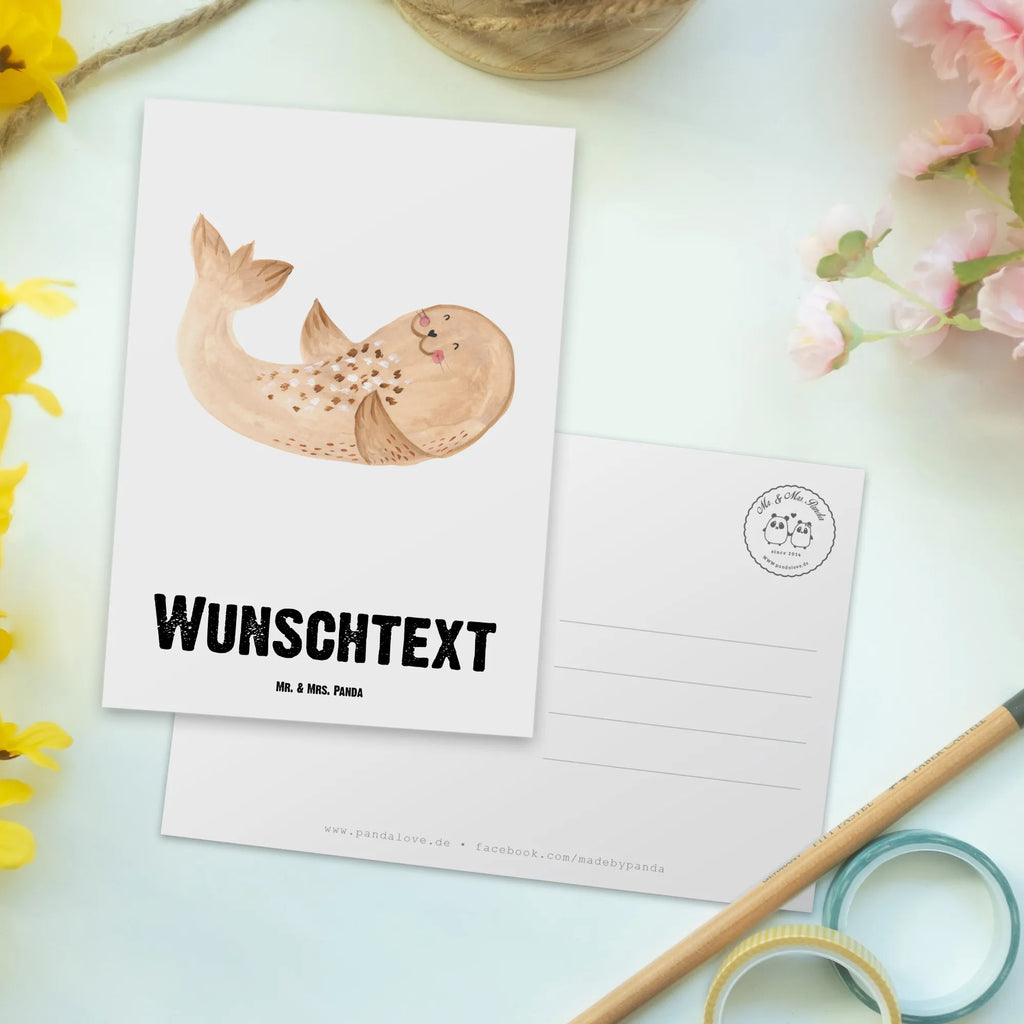 Personalisierte Postkarte Robbe liegend Einladung mit Wunschtext, Geschenkkarte mit Namen, Karte mit Wunschtext, Postkarte personalisierbar, Einladung mit Namen, Ansichtskarte mit Namen, Karte mit Namen, Postkarte mit Wunschtext, Postkarte bedrucken, Ansichtskarte mit Wunschtext, Grußkarte mit Wunschtext, Postkarte mit Namen, Grußkarte mit Namen, Geschenkkarte mit Wunschtext, Tiermotive, Gute Laune, lustige Sprüche, Tiere, Seehund, Robben, Lachen, Nordsee, Meerestier, Freude, Robbe, Strand, Ostsee