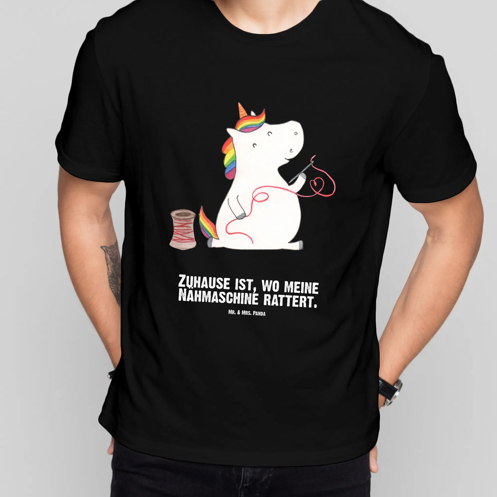 Personalised T-Shirt unicorn seamstress T-Shirt Personalisiert, Frauen, T-Shirt mit Namen, Männer, Bedrucken, T-Shirt mit Aufruck, Wunschtext, Einhorn, Einhörner, Einhorn Deko, Unicorn, Mädchen, basteln, Häkeln, Nähzimmer, Freundin, nähen, Näherin, Stricken