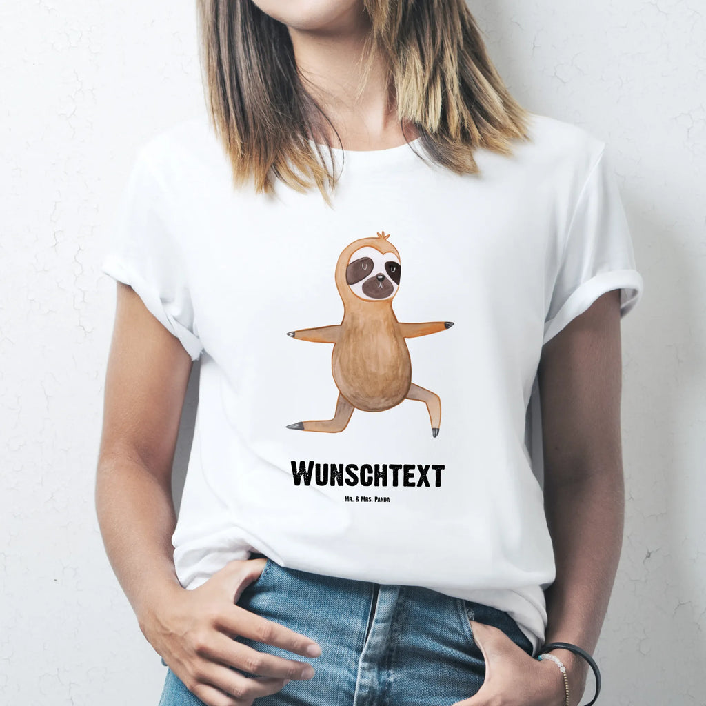 Rozmiar L Personalizowana koszulka leniwiec Joga Wunschtext, T-Shirt mit Aufruck, Bedrucken, T-Shirt mit Namen, T-Shirt Personalisiert, Faultier Deko, Faultier Geschenk, Faultier, faul, Entspannung, Lieblingstier, Yoga, Namaste, Gelassenheit, Yogaübungen, Meditation, Krieger, Faultiere, Atmung