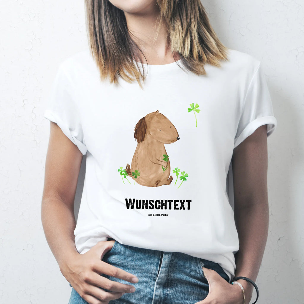 Rozmiar L Personalizowana koszulka pies koniczyna T-Shirt mit Namen, T-Shirt mit Aufruck, Männer, Frauen, Wunschtext, Bedrucken, T-Shirt Personalisiert, Hundemotiv, Hund, Haustier, Tierliebhaber, Sprüche, Hunderasse, Hundebesitzer, Glück, Glücksbringer, Neuanfang, Tagträume, Kleeblatt, Motivation, Geschenk, Selbstliebe, Achtsamkeit