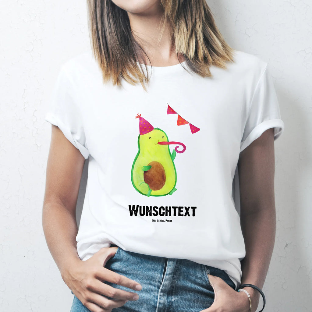 Personalisiertes T-Shirt Avocado Party T-Shirt mit Aufruck, T-Shirt mit Namen, Wunschtext, Bedrucken, T-Shirt Personalisiert, Veggie, Vegan, Avocado, Gesund, Avocados, Geburtstag, Abschluss, Feier, Jubiläum, Bestanden, Abi, Happy Birthday, Klassenfeier, Feierei, Party, Schulabschluss, Jahrestag, Lieblingstag, Geburtstagsfeier, Firmenfeier, Prüfung, Abifeier