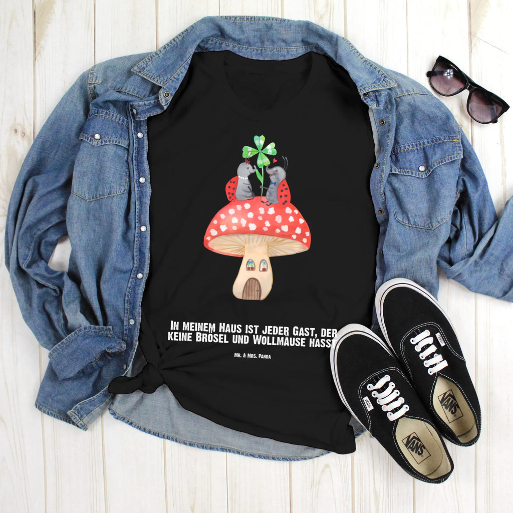 Personalised T-Shirt ladybug toadstool T-Shirt mit Namen, Wunschtext, Bedrucken, T-Shirt mit Aufruck, T-Shirt Personalisiert, Lustige Sprüche, Gute Laune, Tiere, Tiermotive, Marienkäfer, Wohnung, Haus, Zuhause, Fliegenpilz, Fleigenpilzhaus
