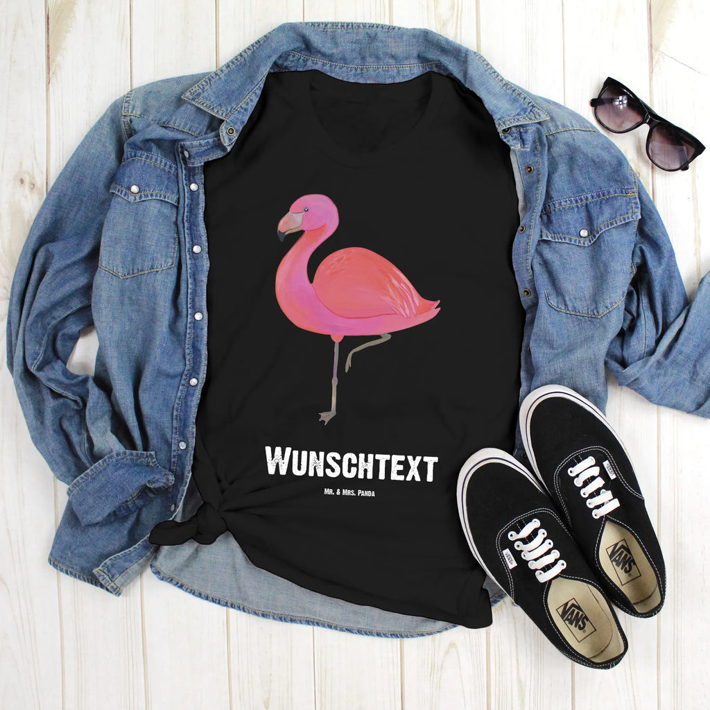 Personalised T-Shirt flamingo Classic Männer, T-Shirt Personalisiert, Wunschtext, T-Shirt mit Namen, Bedrucken, T-Shirt mit Aufruck, Frauen, Flamingo, Einzigartig, Freundinnen, ich, Sohn, Geschwister, Tochter, Selbstliebe, Spruch, Stolz, Außenseiter, für mich, Freundin