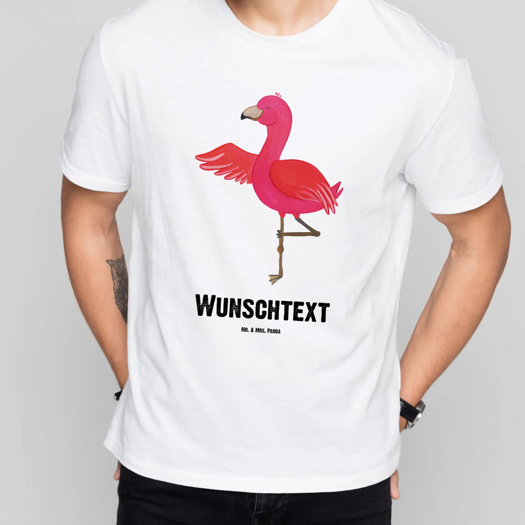 Personalised T-Shirt flamingo yoga Wunschtext, T-Shirt mit Aufruck, T-Shirt Personalisiert, T-Shirt mit Namen, Bedrucken, Flamingo, Aufregen, Yoga, Achtsamkeit, Entspannung, Namaste, Tiefenentspannung, Yoga-Übung, Vogel, Ärger