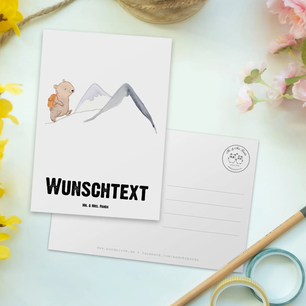 Personalisierte Postkarte Bär Bergsteigen Geschenkkarte mit Wunschtext, Karte mit Wunschtext, Postkarte personalisierbar, Grußkarte mit Namen, Postkarte mit Namen, Grußkarte mit Wunschtext, Einladung mit Namen, Postkarte mit Wunschtext, Postkarte bedrucken, Einladung mit Wunschtext, Karte mit Namen, Geschenkkarte mit Namen, Ansichtskarte mit Namen, Ansichtskarte mit Wunschtext, Geschenk, Sport, Sportart, Hobby, Schenken, Danke, Dankeschön, Auszeichnung, Gewinn, Sportler, Bergsteigen, Bergsport, Alpinismus, wandern, Trekking, Alpinwandern