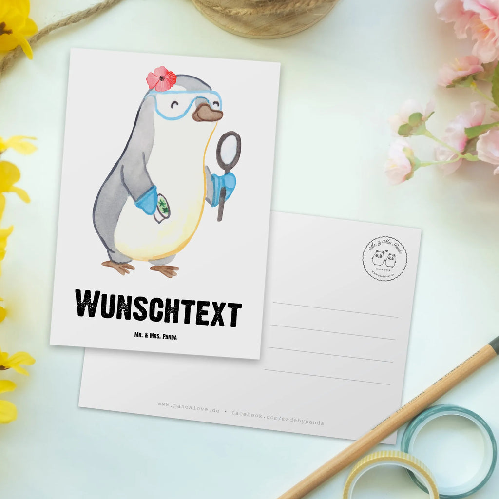 Personalisierte Postkarte Wissenschaftlerin mit Herz Postkarte personalisierbar, Karte mit Wunschtext, Ansichtskarte mit Namen, Postkarte mit Wunschtext, Geschenkkarte mit Wunschtext, Geschenkkarte mit Namen, Einladung mit Namen, Ansichtskarte mit Wunschtext, Grußkarte mit Namen, Grußkarte mit Wunschtext, Einladung mit Wunschtext, Karte mit Namen, Postkarte bedrucken, Postkarte mit Namen, Beruf, Ausbildung, Jubiläum, Abschied, Rente, Kollege, Kollegin, Geschenk, Schenken, Arbeitskollege, Mitarbeiter, Firma, Danke, Dankeschön, Forscherin, Universität, Forschungseinrichtung, Akademikerin, Wissenschaftlerin